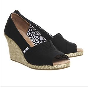 TOMS Wedge heels black size 7